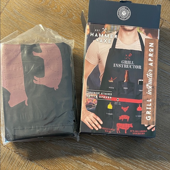 Hammer + Axe 'Grill Instructor' BBQ Apron - Picture 4 of 4